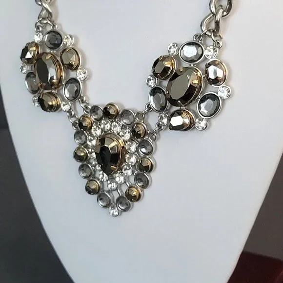 Womens Silver Tone Heavy Chunky Chain Prong Set Crystal Statement Necklace - Picture 4 of 10